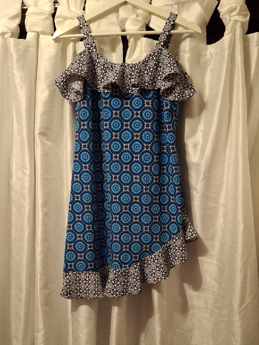 Roz & Ali Blue Mosaic Print Ruffle Midi Dress